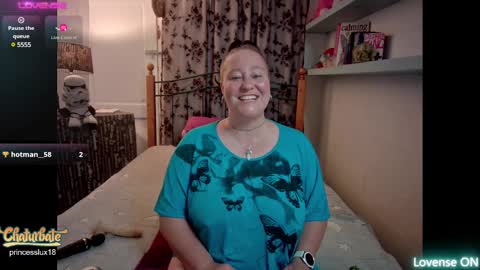 Lux Alot Luxi online show from 15, 2, 2025