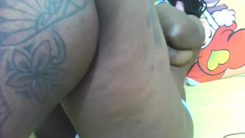 Snapshot of princessmiles2 chatting on 18, 3, 2026 phelly online show from 18, 3, 2026