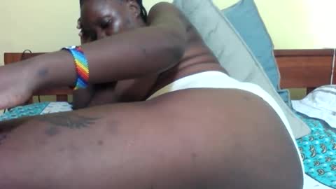 Snapshot of princessmiles2 chatting on 14, 4, 2026 phelly online show from 14, 4, 2026