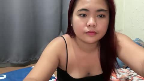 Snapshot of princessnaughty69 chatting on 18, 10, 2025 SweetyHeart online show from 18, 10, 2025