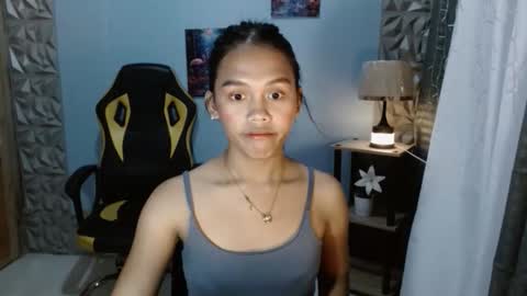 Snapshot of princessrynn chatting on 21, 11, 2025 princessrynn online show from 21, 11, 2025