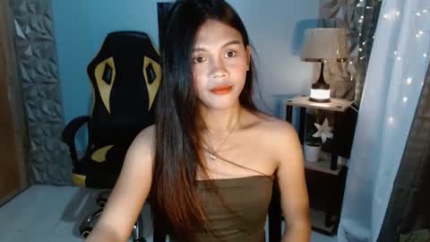 Snapshot of princessrynn chatting on 26, 11, 2025 princessrynn online show from 26, 11, 2025