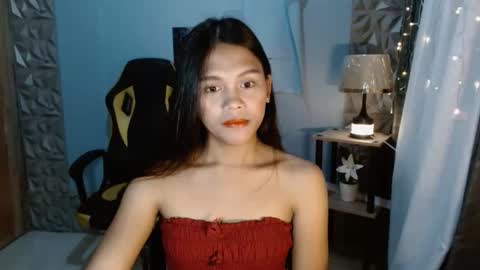 Snapshot of princessrynn chatting on 2, 12, 2025 princessrynn online show from 2, 12, 2025