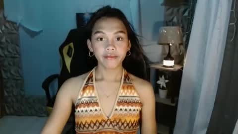 Snapshot of princessrynn chatting on 14, 12, 2025 princessrynn online show from 14, 12, 2025