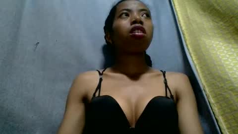 prisca880319 online show from 30, 4, 2026