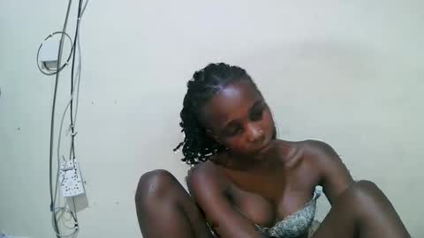 pritty_amber online show from 11, 5, 2026