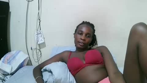 pritty_amber online show from 25, 5, 2026