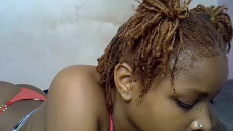Snapshot of priya_queen chatting on 19, 4, 2026 priya_queen online show from 19, 4, 2026