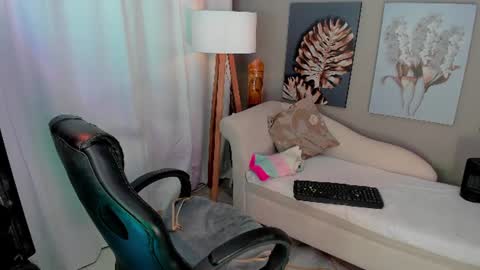 Snapshot of priya_rose chatting on 25, 7, 2026 Priya Rose online show from 25, 7, 2026
