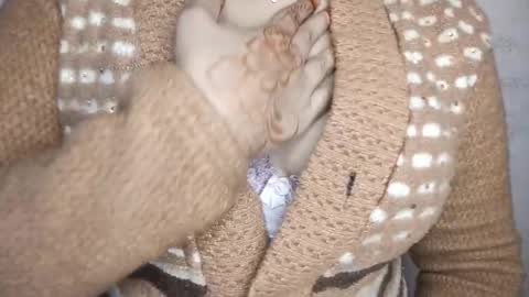 Snapshot of priyu_ chatting on 15, 12, 2025 priyu_ online show from 15, 12, 2025