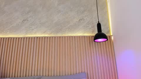 Profana Red online show from 15, 3, 2026