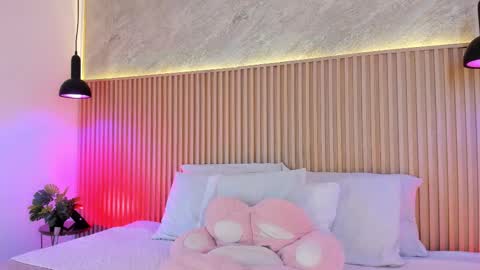 Profana Red online show from 20, 3, 2026