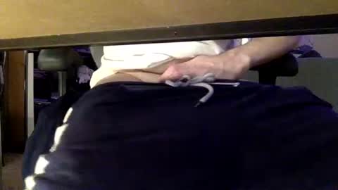 Snapshot of profnwear chatting on 3, 11, 2025 ProfNUWear online show from 3, 11, 2025