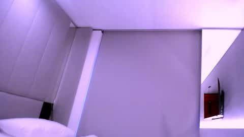 Barbara online show from 2, 2, 2025