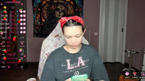 Snapshot of project_hisoka44 chatting on 25, 1, 2025 Di online show from 25, 1, 2025