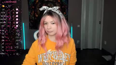 Snapshot of project_hisoka44 chatting on 14, 11, 2025 Di online show from 14, 11, 2025