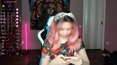 Snapshot of project_hisoka44 chatting on 4, 12, 2025 Di online show from 4, 12, 2025