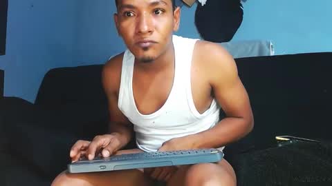 Grande y Gruesa online show from 1, 11, 2025