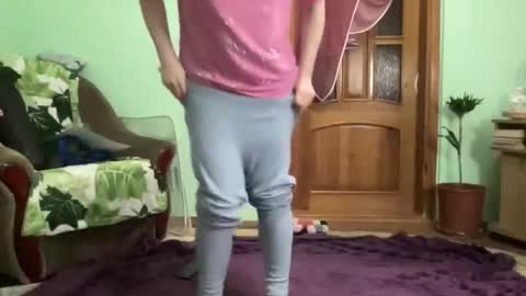 Snapshot of proud_sweet_21 chatting on 25, 10, 2025 proud sweet 21 online show from 25, 10, 2025