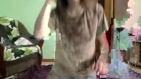 Snapshot of proud_sweet_21 chatting on 22, 11, 2025 proud sweet 21 online show from 22, 11, 2025