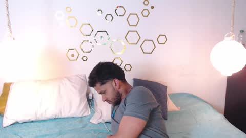 Adris  Juan online show from 25, 10, 2025