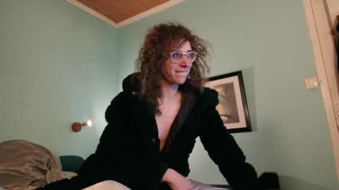 prxscillia_tx online show from 9, 12, 2024