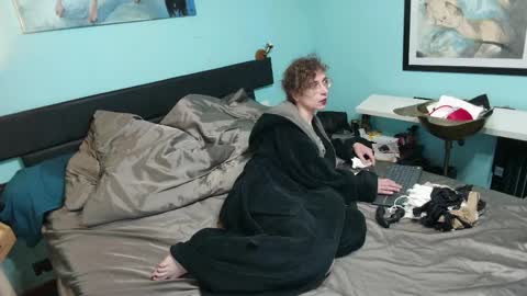 prxscillia_tx online show from 1, 6, 2026