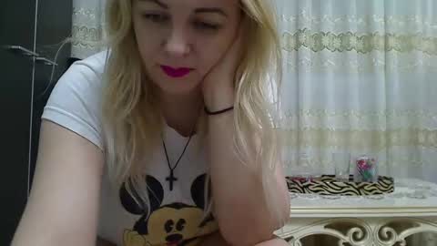 Pryncess sweety online show from 8, 12, 2024