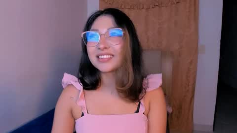 Snapshot of pscis_69 chatting on 4, 1, 2025 Mara online show from 4, 1, 2025