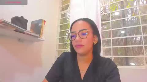 psique_naughty2 online show from 24, 1, 2025