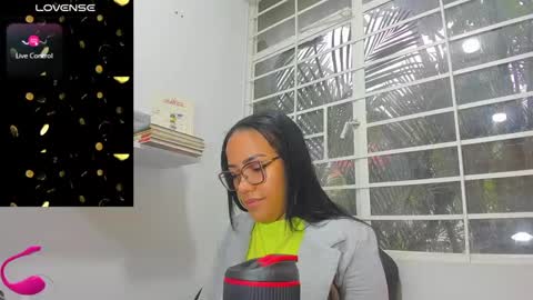 psique_naughty2 online show from 4, 3, 2025