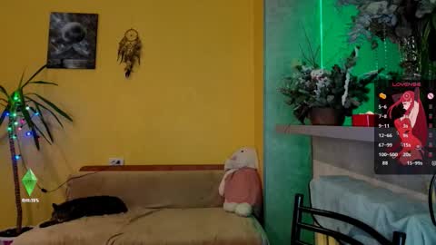 Snapshot of psyheya chatting on 16, 12, 2025 LUCY ----- online show from 16, 12, 2025