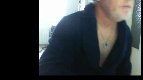 Snapshot of ptitrouquin chatting on 28, 10, 2025 ptitrouquin online show from 28, 10, 2025