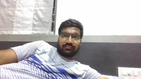 Snapshot of ptl1711 chatting on 31, 12, 2024 ptl1711 online show from 31, 12, 2024