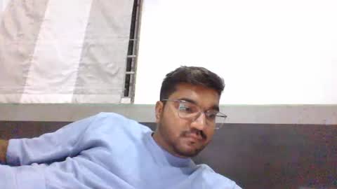 Snapshot of ptl1711 chatting on 18, 2, 2025 ptl1711 online show from 18, 2, 2025