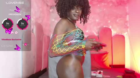 Snapshot of puca_eboony chatting on 27, 5, 2026 pucca online show from 27, 5, 2026