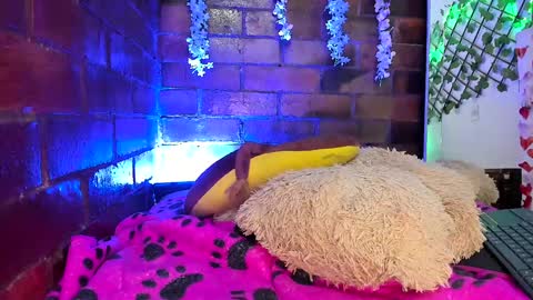 Snapshot of pucaa_ chatting on 17, 1, 2025 Emma Rico model indep online show from 17, 1, 2025