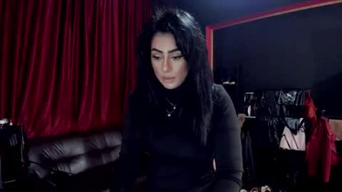 Snapshot of puffy_love chatting on 27, 9, 2025 MissPuffyLove online show from 27, 9, 2025