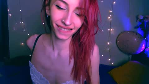 Snapshot of pufpufog chatting on 25, 2, 2025 EsteticHouse online show from 25, 2, 2025