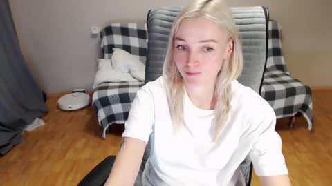 Polly online show from 15, 2, 2026