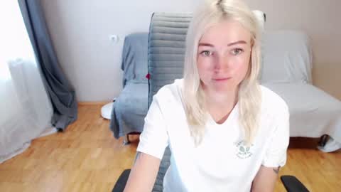 Snapshot of puma_ma chatting on 16, 6, 2026 Polly online show from 16, 6, 2026