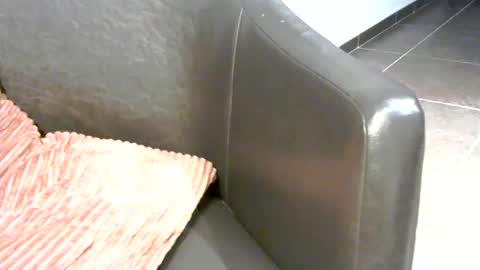 Snapshot of pumpkin3000 chatting on 5, 1, 2025 pumpkin3000 online show from 5, 1, 2025