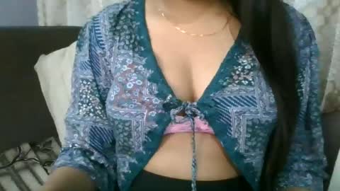 Snapshot of puneripiya chatting on 4, 1, 2025 sania 141414 online show from 4, 1, 2025