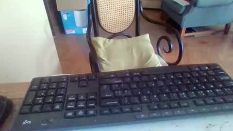 Snapshot of pup_y chatting on 10, 9, 2025 pup_y online show from 10, 9, 2025