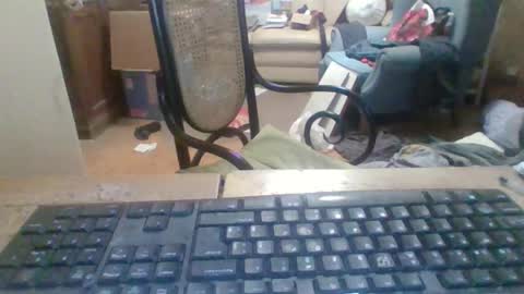 Snapshot of pup_y chatting on 9, 10, 2025 pup_y online show from 9, 10, 2025