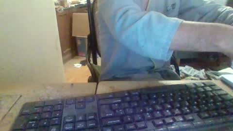 Snapshot of pup_y chatting on 20, 10, 2025 pup_y online show from 20, 10, 2025