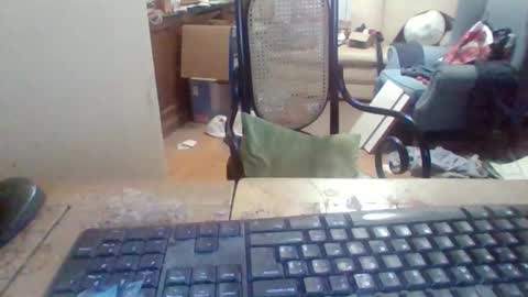 Snapshot of pup_y chatting on 24, 10, 2025 pup_y online show from 24, 10, 2025