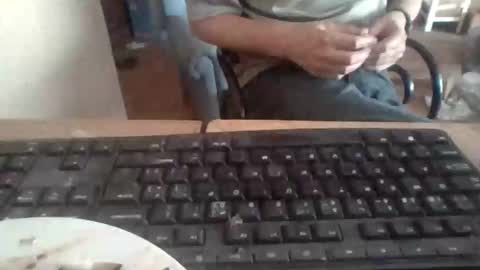 Snapshot of pup_y chatting on 17, 11, 2025 pup_y online show from 17, 11, 2025