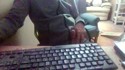 Snapshot of pup_y chatting on 19, 11, 2025 pup_y online show from 19, 11, 2025
