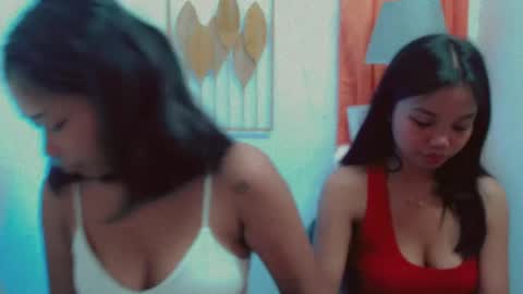 Snapshot of pure_asian_beauty chatting on 18, 6, 2026 zarah online show from 18, 6, 2026